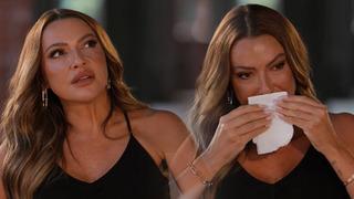 Hadise konuşmakta zorlandı, gözyaşlarını tutamadı! Bu yüzden terapiye bile başlamış