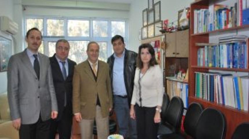 Kekik yağından hastane mikroplarını &ouml;ld&uuml;ren form&uuml;l&uuml; elde etti