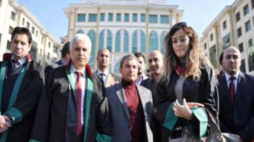 Peygambere hakaret eden kadın avukat hakkında su&ccedil; duyurusu yapılacak