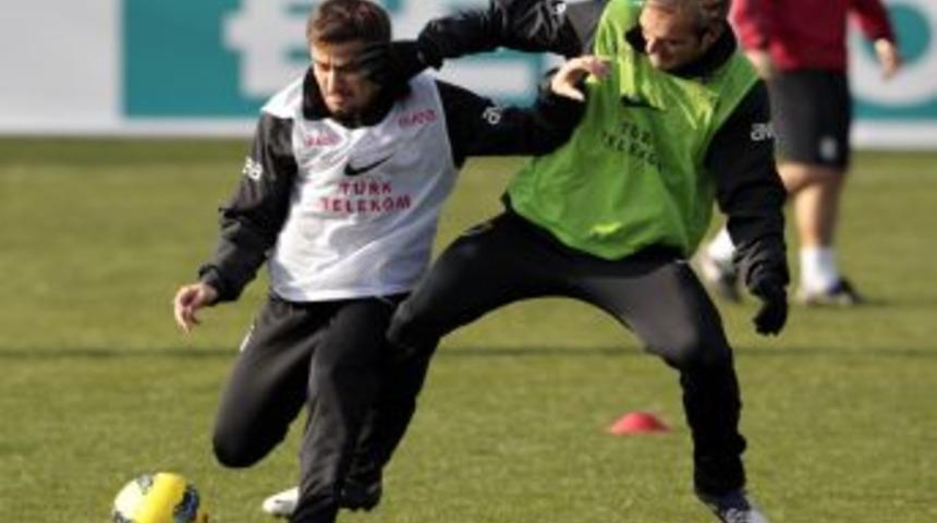 Galatasaray'da ikinci yarı hazırlıkları devam ediyor