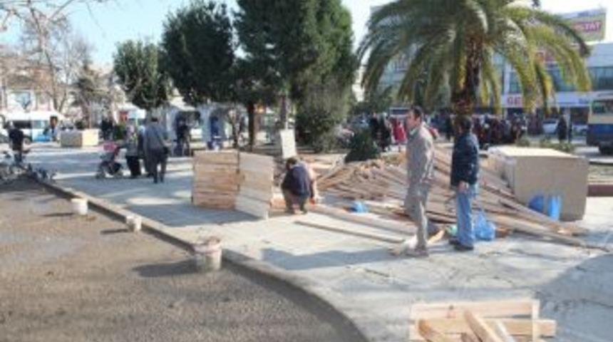 Gar Meydanı&rsquo;nda d&uuml;zenleme &ccedil;alışması başladı