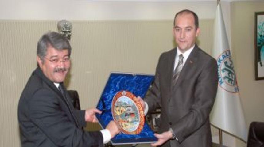 Kırıkkale ve Kosova yatırım i&ccedil;in bir araya geldi