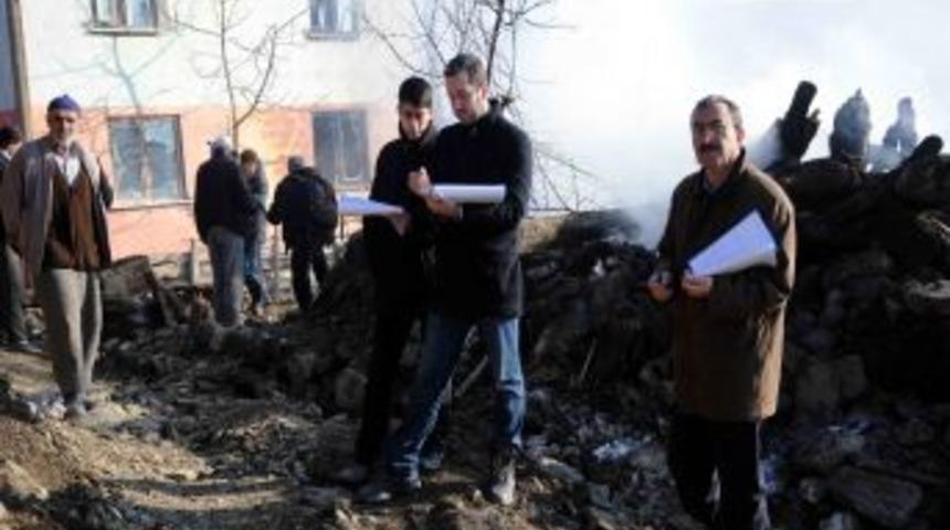 80 yaşındaki &Ouml;mer dedenin yangında hem evi hem anıları k&uuml;l oldu