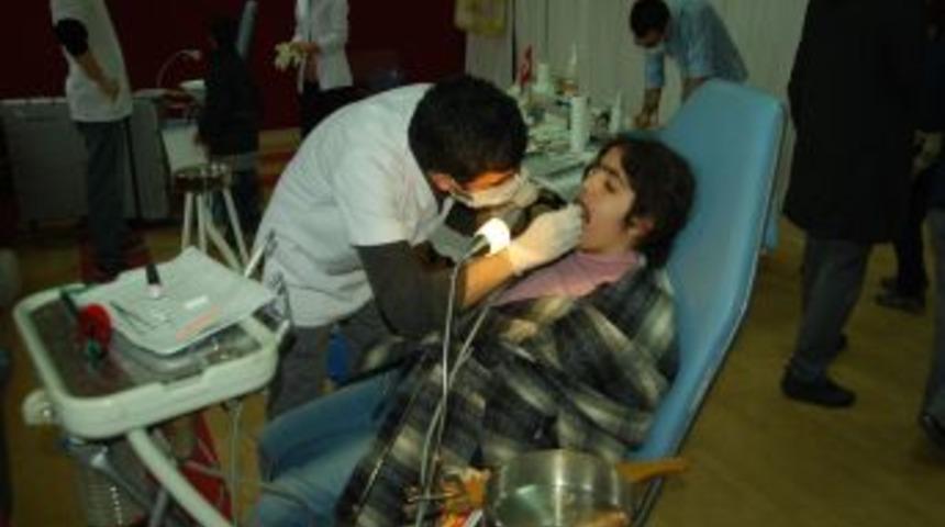 260 zihinsel ve bedensel engelliye ağız ve diş sağılığı taraması yapıldı