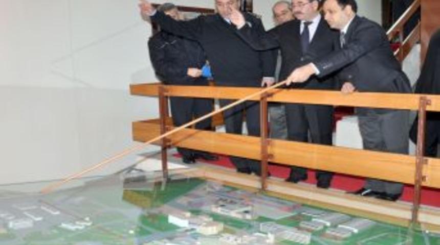 Belediye Başkanı Odabaşı, G&ouml;lbaşı Polis Akademisi'ni ziyaret etti