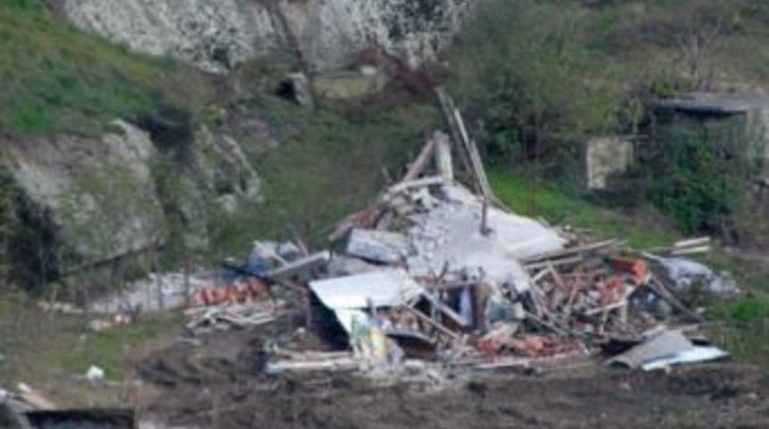 SİT alanına evler yapılmış