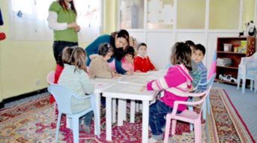 Dargelirli ailelerin &ccedil;ocukları, Sosyal Hizmetler'in a&ccedil;tığı anaokuluna gidiyor