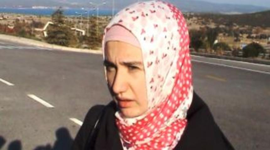 Arnavutluk'tan okumak i&ccedil;in geldi, kanunsuz baş&ouml;rt&uuml;s&uuml; yasağıyla karşılaştı