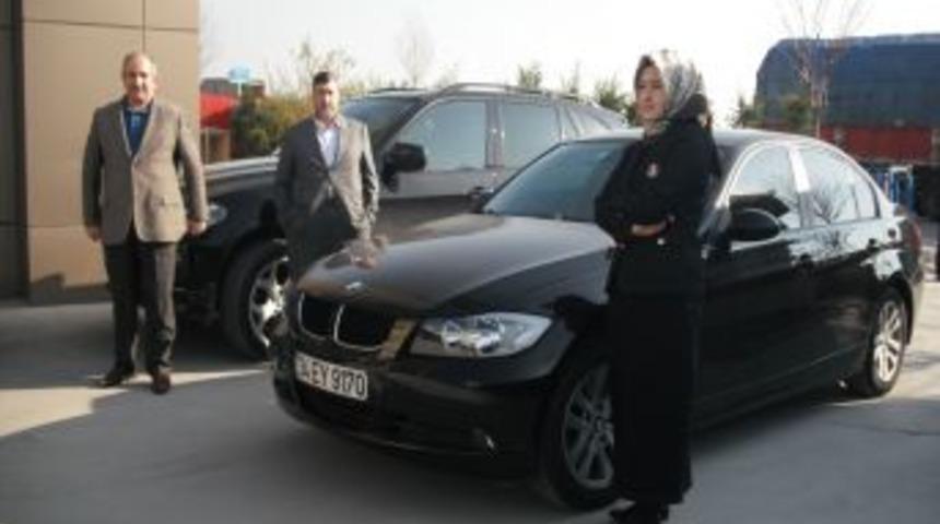 Borusan'a tepki g&ouml;steren işadamları 700 bin liralık 3 aracı geri verecek