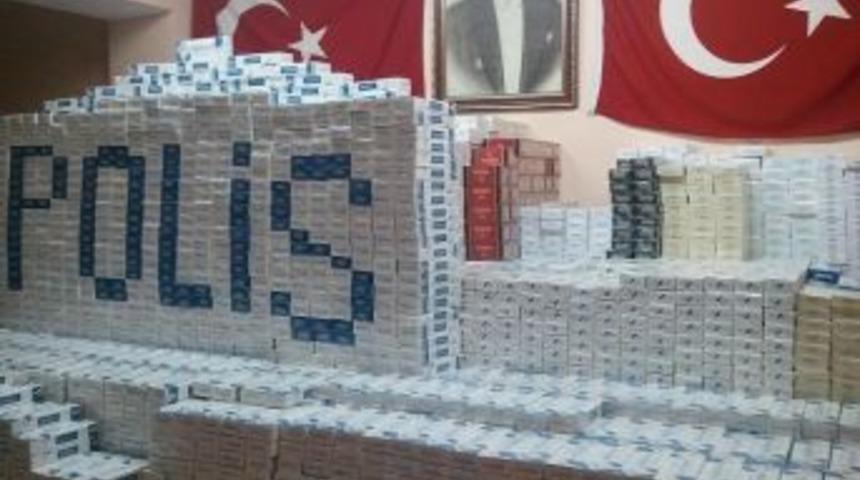 Erzurum polisi, 66 bin paket ka&ccedil;ak sigara ele ge&ccedil;irdi