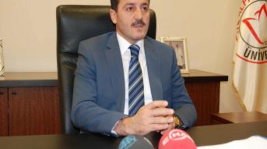 Rekt&ouml;r İnan&ccedil;: Devlet ge&ccedil;mişi ile y&uuml;zleşme erdemliğine kavuştu