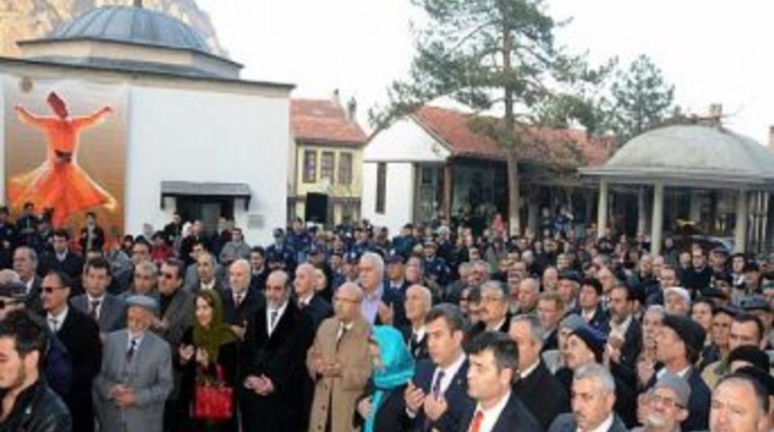 Afyonkarahisar'da 40 hatimli 40 bin kap şifalı aşure dağıtılacak