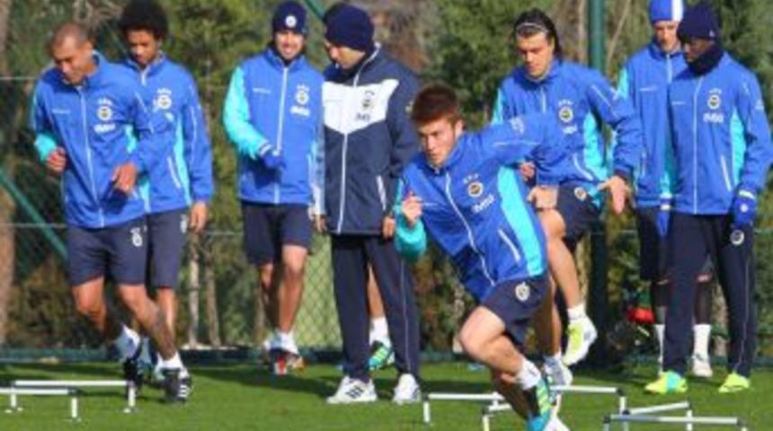 Fenerbah&ccedil;e'de Orduspor ma&ccedil;ı hazırlıkları s&uuml;r&uuml;yor