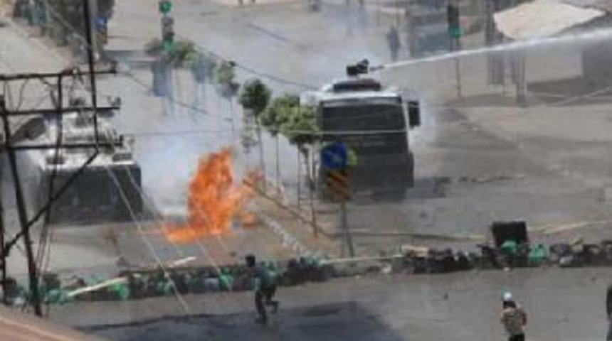 Diyarbakır ve Y&uuml;ksekova'da olaylar &ccedil;ıktı