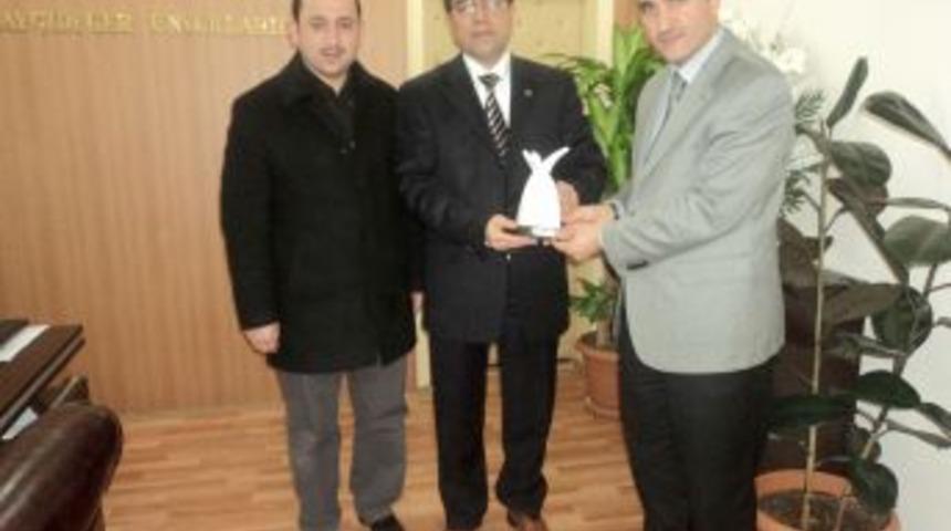 Altıkat: Amacımız toplumla barışık nesiller yetiştirmek