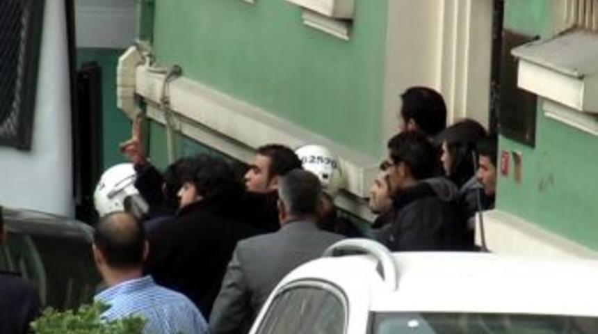 Libya konsolosluğundaki işgal sona erdi