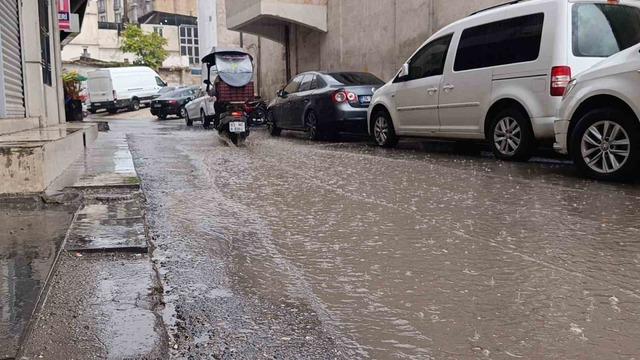 Şanlıurfa’da yağış etkili oldu 2