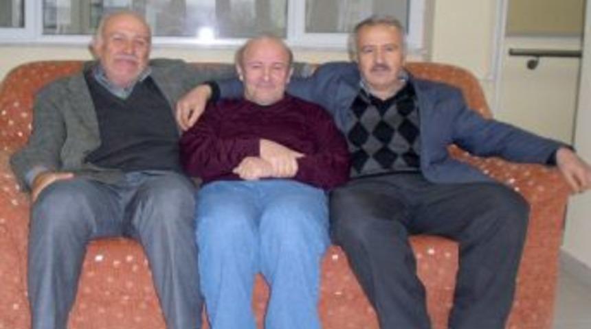 12 yıllık kardeş hasreti bitti