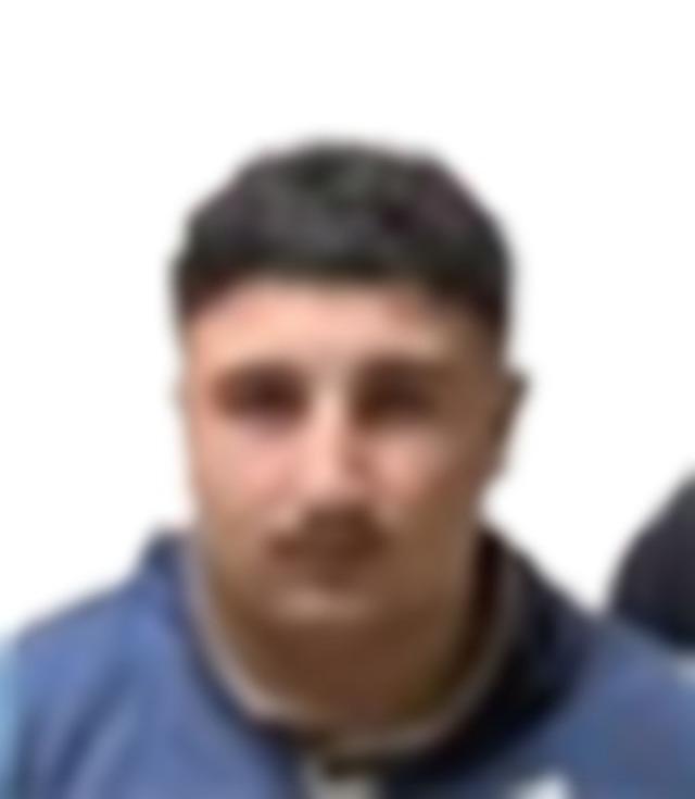 Başakşehir’de uyuşturucu operasyonunda AK-47 ele geçirildi 2