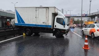 E-5’te trafiği kilitleyen kaza