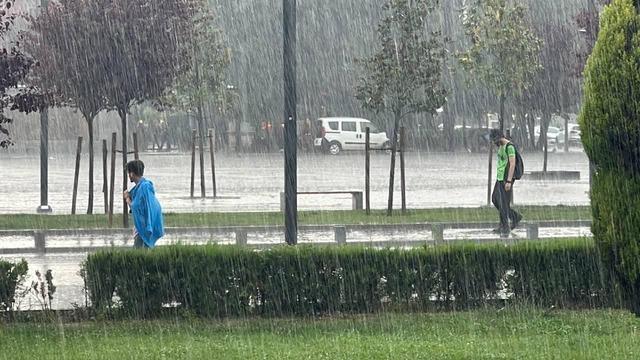 Metrekareye 100 kilogramı aşan yağış bekleniyor