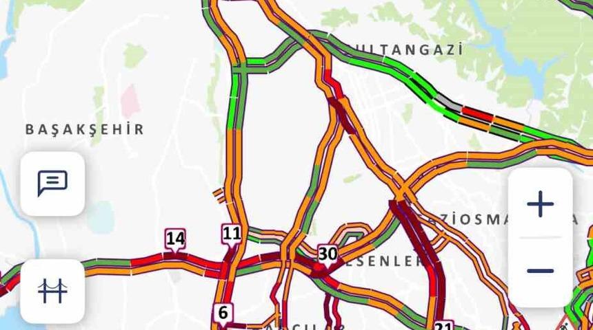 İstanbul&rsquo;da yağmur trafiği: Yoğunluk y&uuml;zde 87 oldu