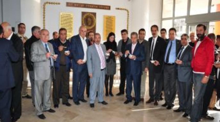 Esnaflar aşure g&uuml;n&uuml;nde buluştu