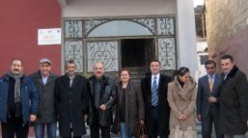 TRT sanat&ccedil;ısı Tuna: Ankara'da ERK&Uuml;SAD i&ccedil;in &ccedil;alışacağım