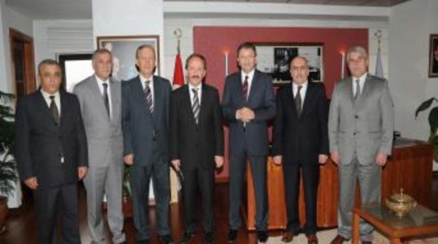 &Ouml;zel Kalem M&uuml;d&uuml;rleri Derneği&rsquo;nden Başkan Tiryaki&rsquo;ye ziyaret