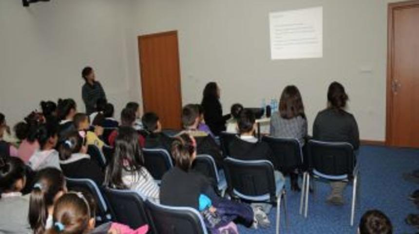 Altındağlı gençlere eğitim semineri verildi