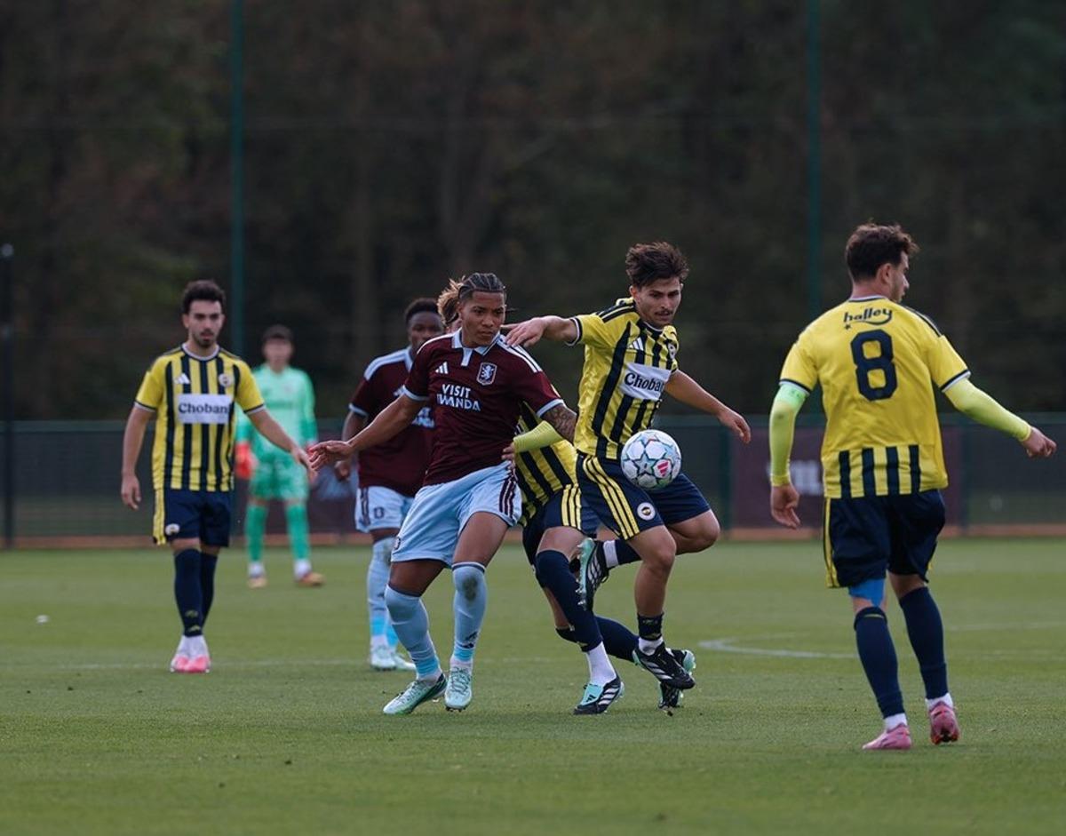 Aston Villa - Fenerbahçe maçında 3 gol! UEFA Gençlik Ligi nde heyecan 1