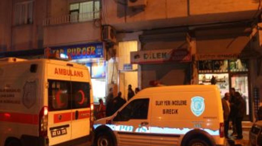 87 yaşındaki kadın evinde &ouml;l&uuml; bulundu