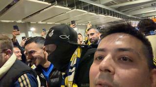 Kar maskesi de yetmedi! Fenerbahçe'nin eski yıldızı tribünde ortaya çıktı