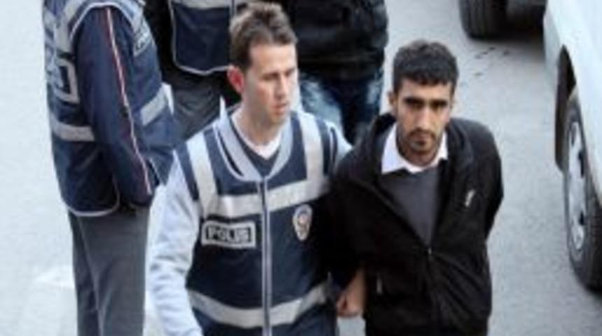 Mersin&rsquo;de kundaklamaya karıştığı iddia edilen 13 kişi adliyeye sevk edildi