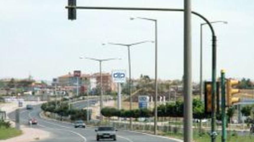 Terminal Kavşağı'nda kazaları bitirecek &ccedil;alışma başlatıldı