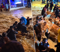�stanbul'da sa�anak hayat� fel� etti! Halatla kar��ya ge�tiler