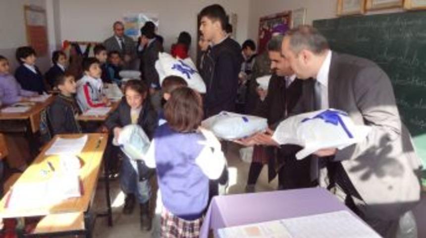 Rahime Batu İlk&ouml;ğretim Okulu, kardeş okul Tatkınık YİBO'yu ziyaret etti