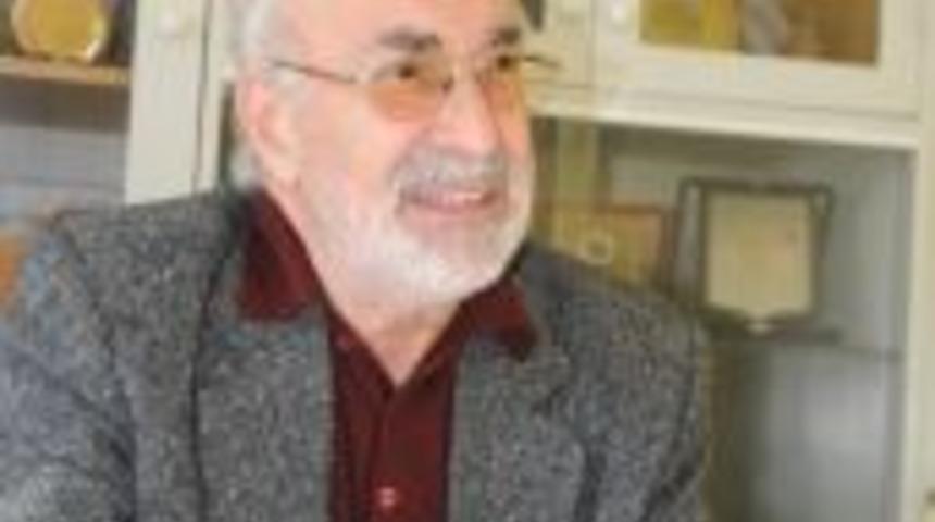 Gazeteci İbrahim K&uuml;&ccedil;&uuml;kkurt vefat etti