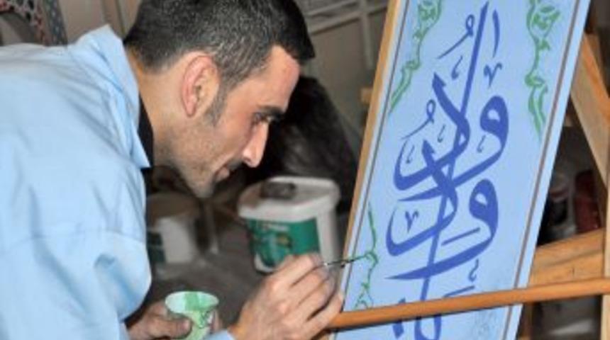 Bing&ouml;l Halk Eğitim Merkezi, nakkaş yetiştiriyor