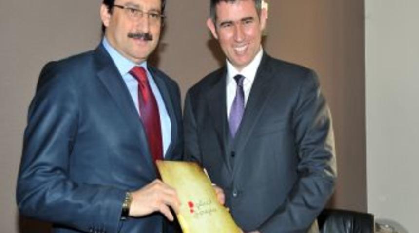 Belediye ve baro, kadına karşı şiddet i&ccedil;in işbirliği yapacak