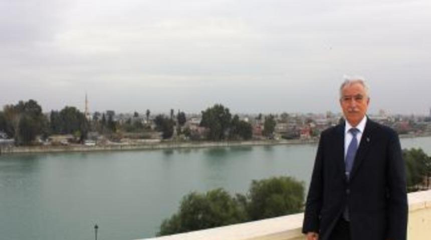 "Başbakan'ın Adanalıya s&ouml;z&uuml; var, b&uuml;rokratlar kavşak projesini engellememeli"