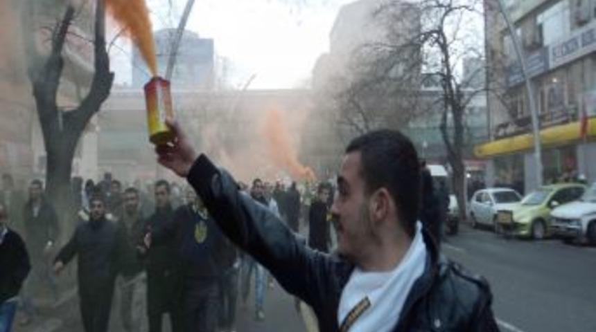 'Gecekondu' Ankarag&uuml;c&uuml; y&ouml;netimini protesto etti