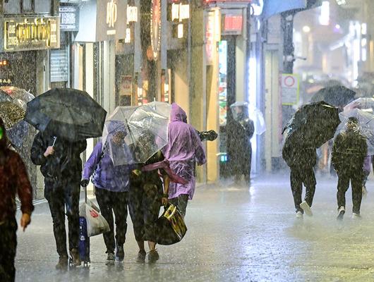 Selin vurduğu İstanbul&rsquo;da yeni tehlike: Yağış az olsa da risk b&uuml;y&uuml;k!
