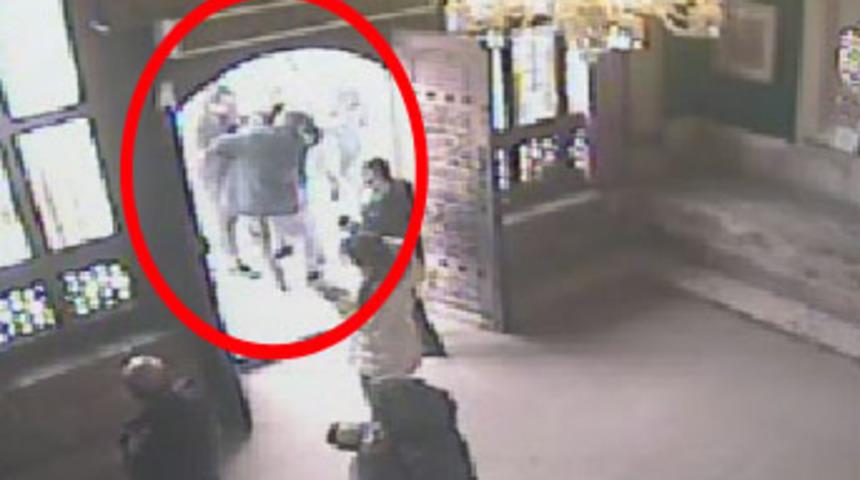 AK Partili &Ccedil;imen g&ouml;revli memura kafa attı