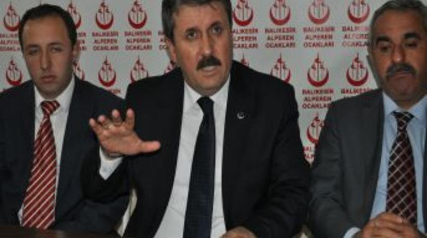 Destici: T&uuml;rkiye, 27 yıldır ter&ouml;rle m&uuml;cadele ediyormuş gibi yaptı