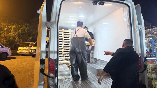 3 saatte 1500 kasayla döndüler: 'Hiç bu kadar olmamıştı'