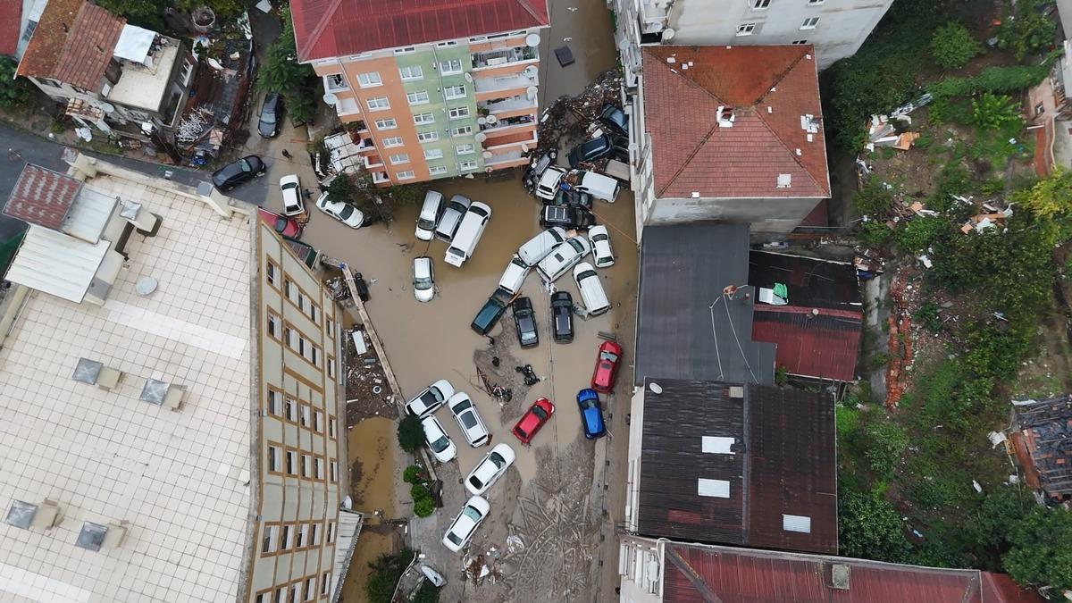 İstanbul da geceyi en iyi anlatan kare! G&uuml;n ağarınca ortaya &ccedil;ıktı 4