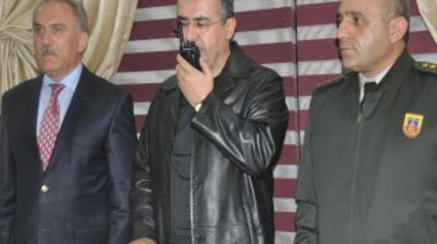 Hatay Valisi Lekesiz yeni yılı g&uuml;venlik g&uuml;&ccedil;leriyle beraber karşıladı