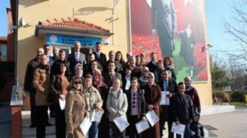 Veliler &ouml;ğrencilerle gurur &ccedil;ayında buluştu