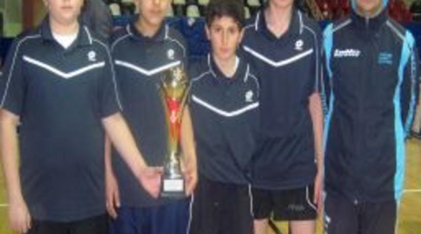 Masa tenisinde Rahime Batu Koleji il birincisi oldu